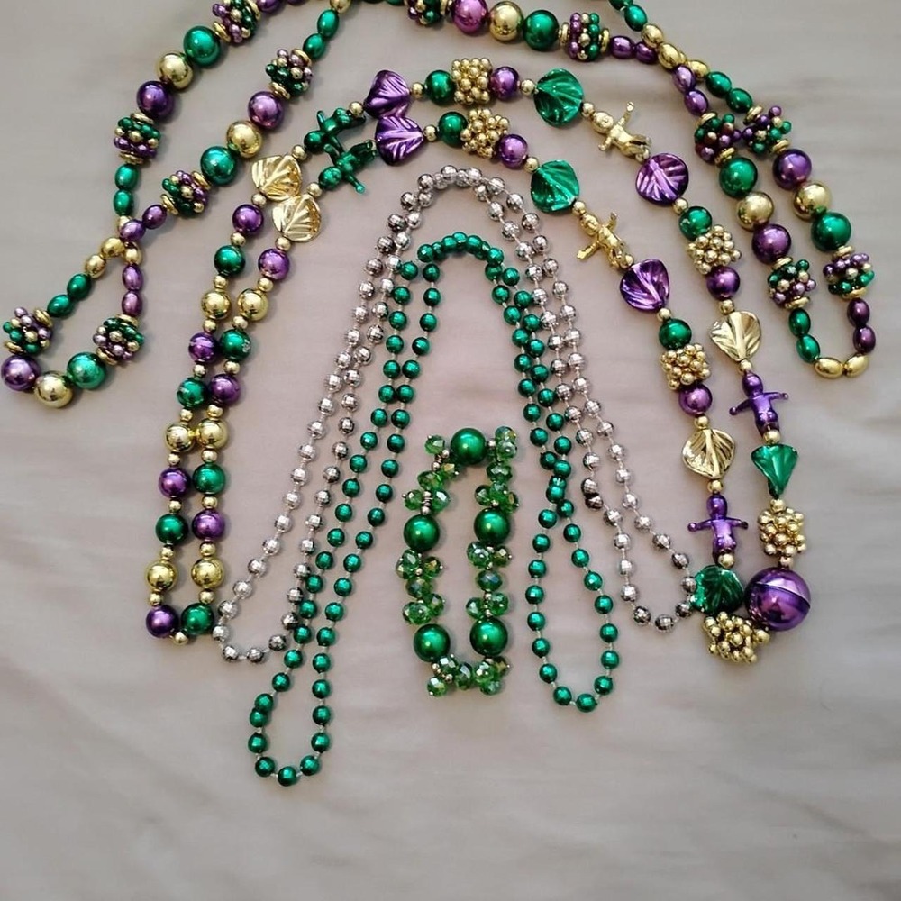 Mardi Gras beads bundle costume jewelry festival wear kiddie core💜💚💛